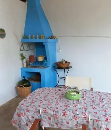 με ησυχία και θέα * Skopelos Town