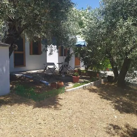 με ησυχία και θέα Apartment